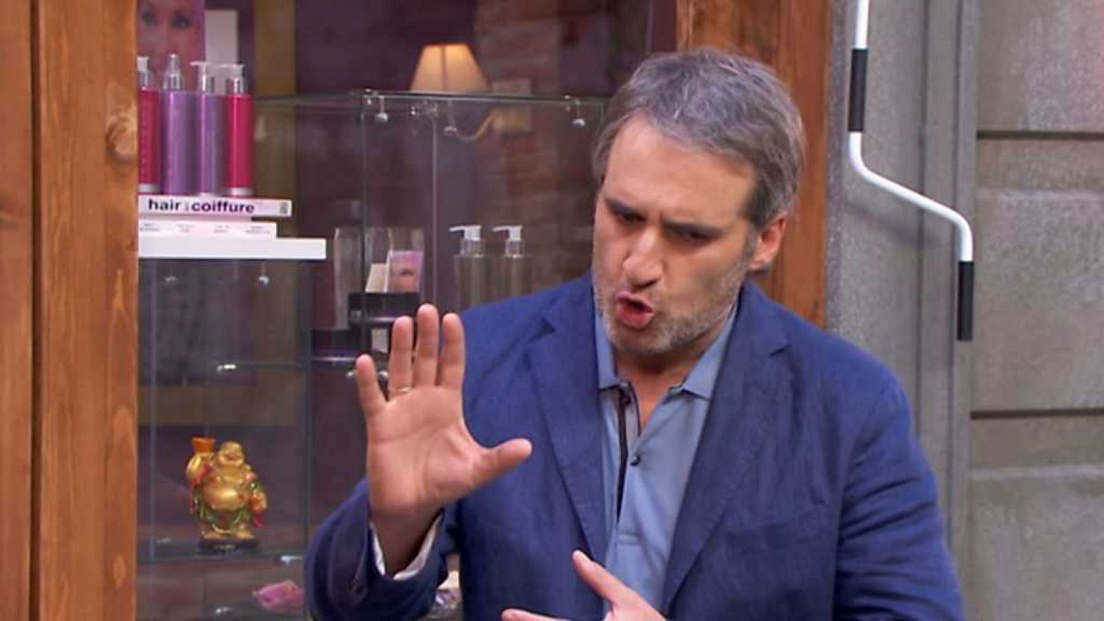 La Peluquería - El hermano de Óscar - ver ahora