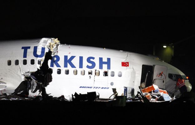 Telediario 1 - Telediario en 4' - 26/02/09