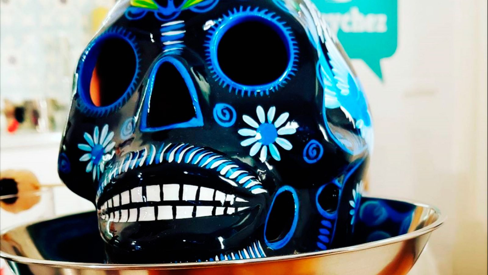 PlayChez se estrena cocinando tartaletas de Halloween