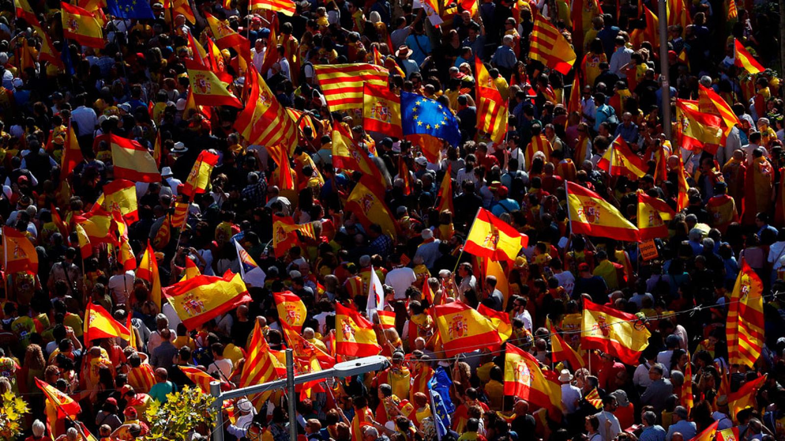 Telediario 2 en cuatro minutos - 29/10/17