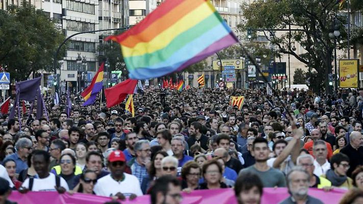 L'informatiu - Comunitat Valenciana - La Comunidad Valenciana en 2' - 30/10/17