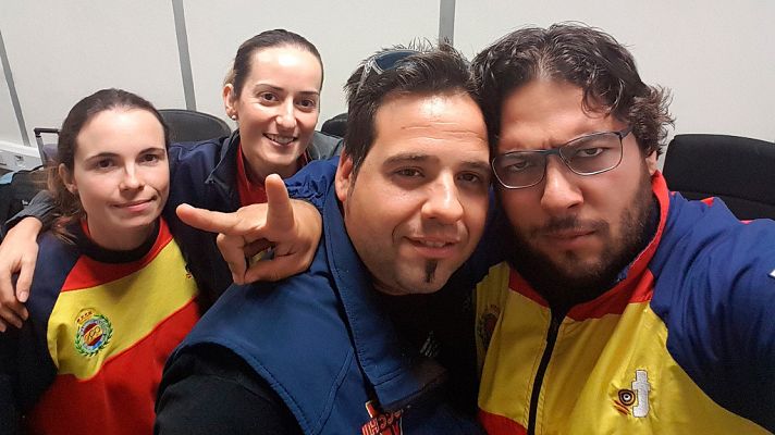 Telediario 1 - El equipo español de tiro, retenido en Dubai
