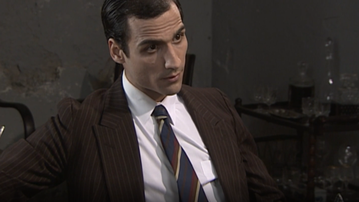 Amar en tiempos revueltos - Episodio 206