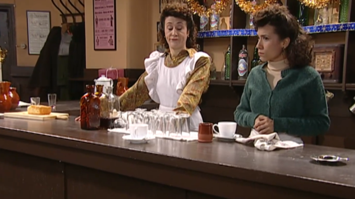 Amar en tiempos revueltos - Episodio 211