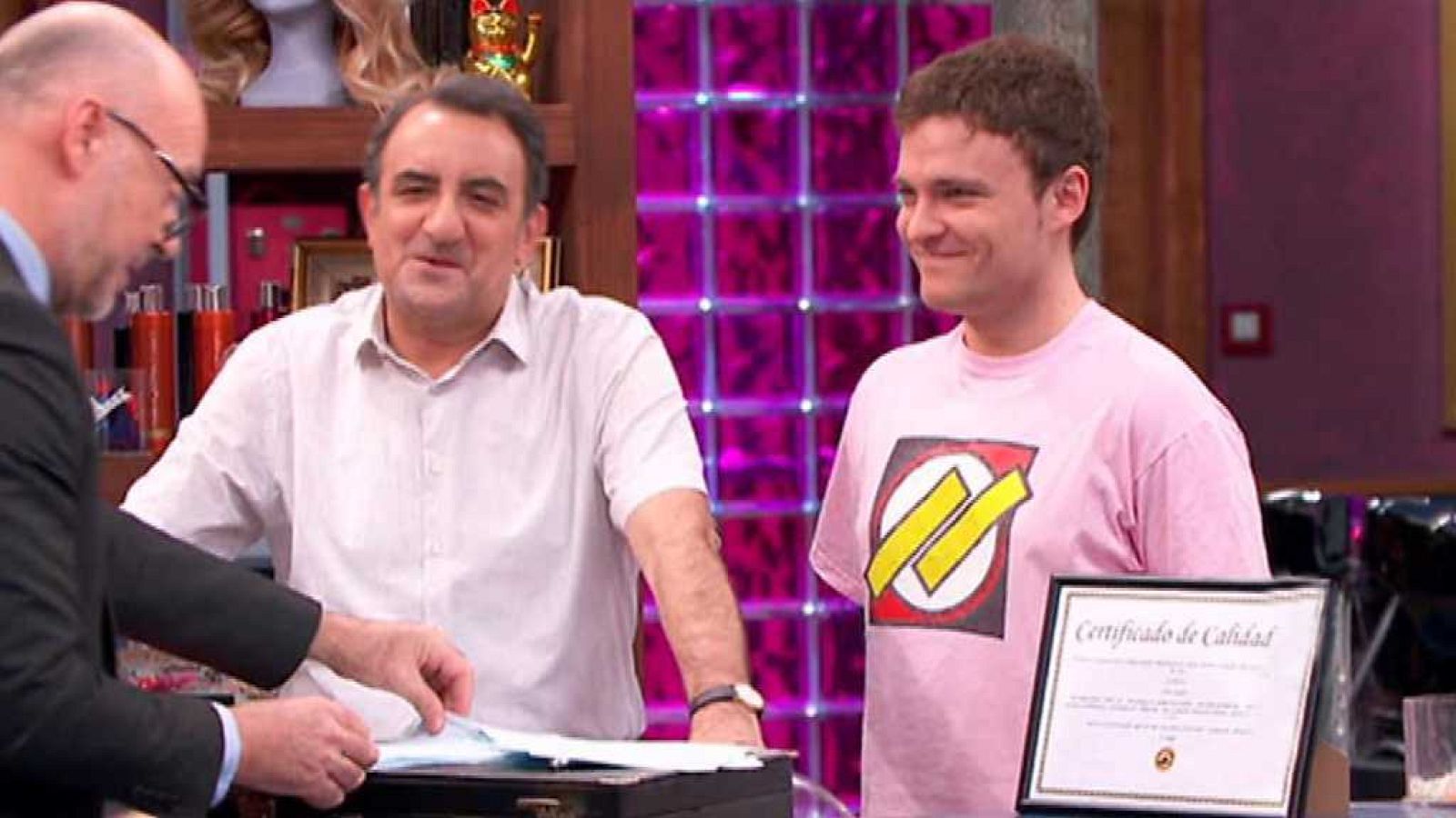 La Peluquería - El libro de reclamaciones - ver ahora