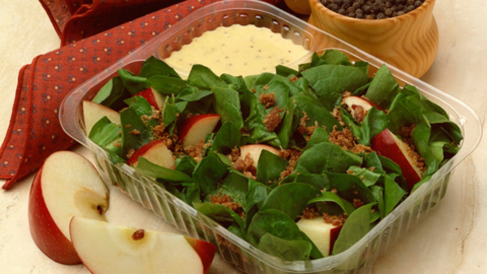 Esto me suena. Las tardes del Ciudadano García - Aitor Sánchez habla del Día del Veganismo