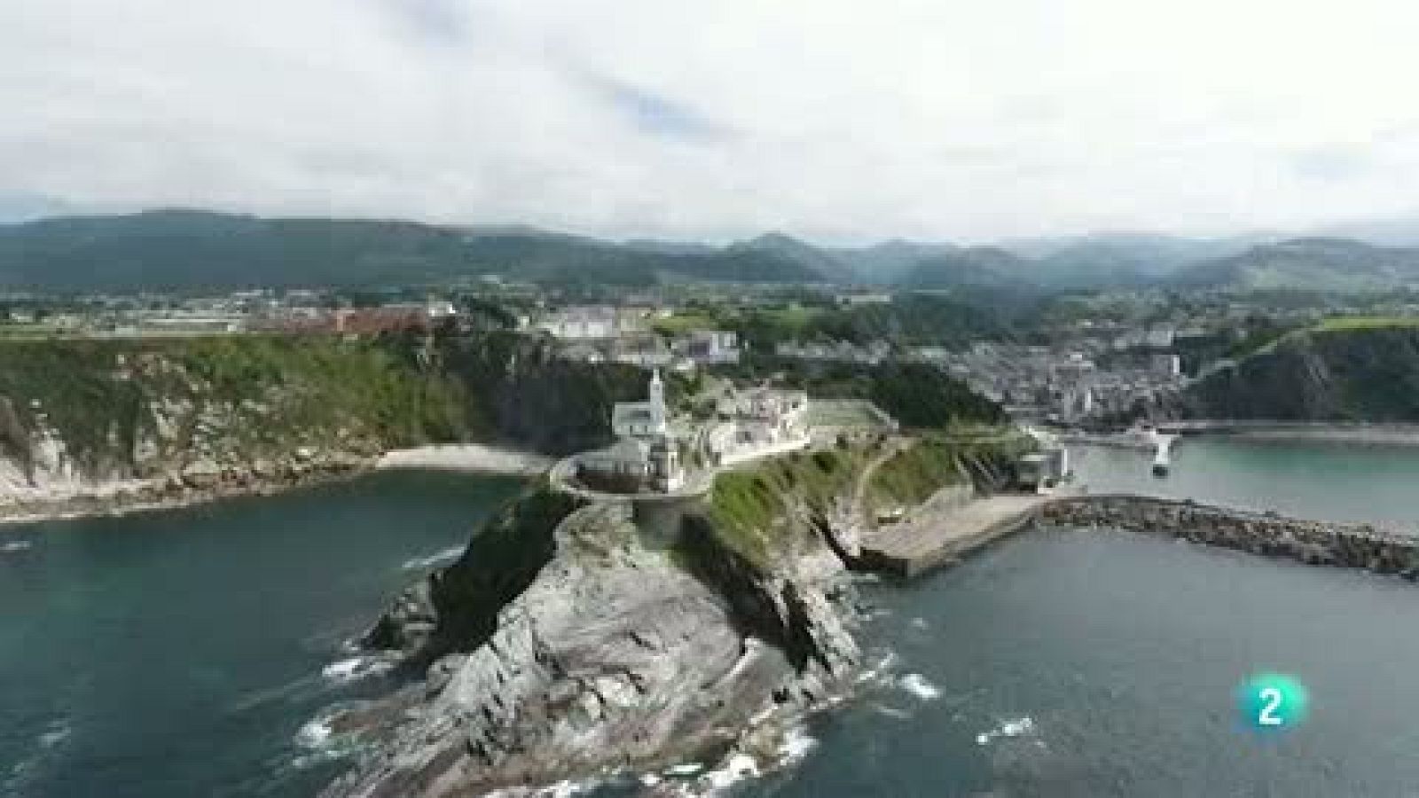 Un País Mágico - Magia con Banda de Gaitas en Asturias