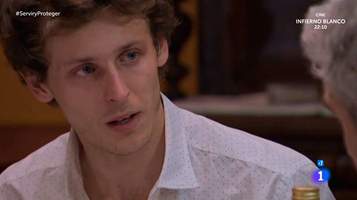 Servir y proteger - Sergio descubre que Elena le está envenenando