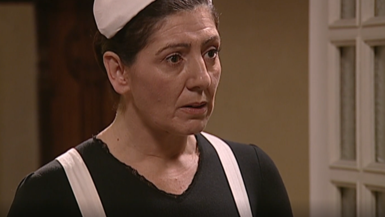 Amar en tiempos revueltos - T2 - Episodio 216 - Ver ahora