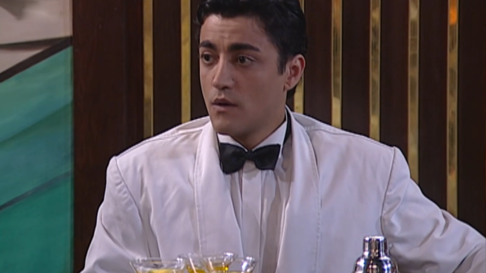 Amar en tiempos revueltos - T2 - Episodio 217 - Ver ahora