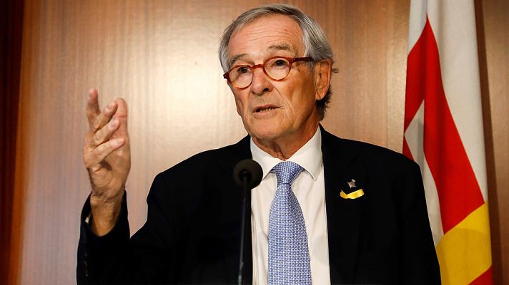 Telediario 1 - Trias niega tener relación con una 'offshore' y anuncia que abrirá una investigación