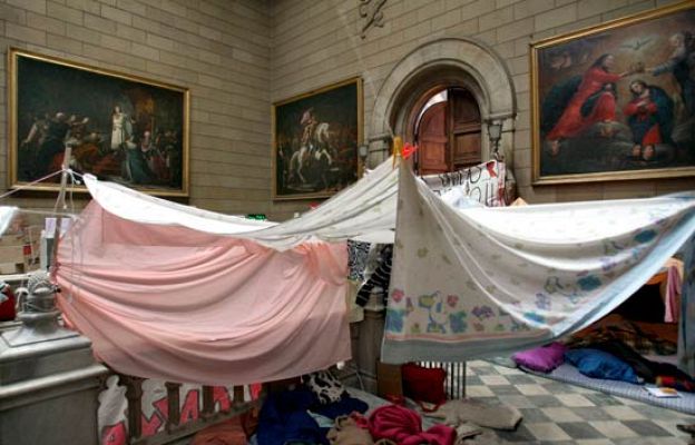  - 20 estudiantes contra Bolonia