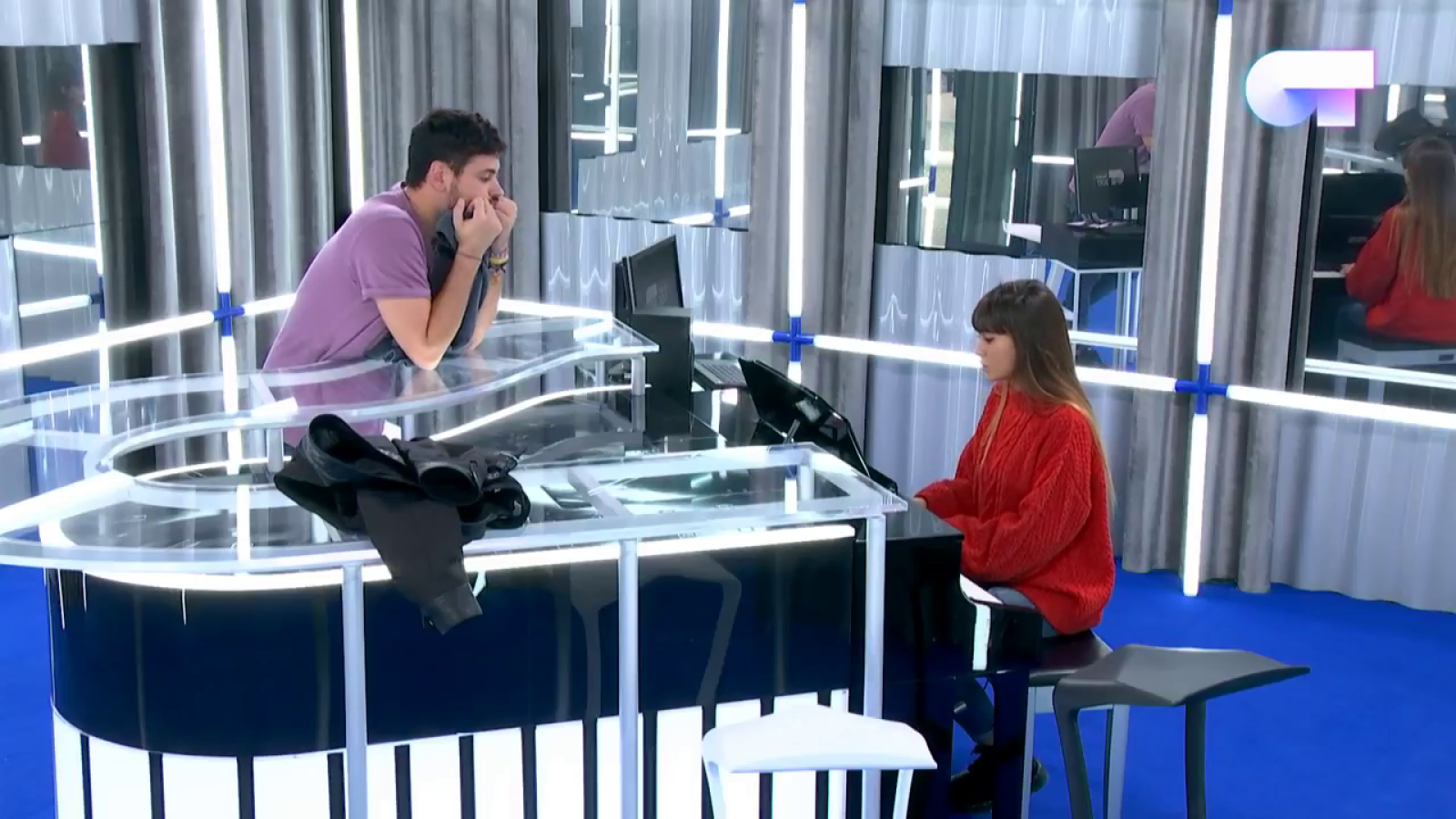 Operación Triunfo - Cepeda y Aitana cantan 'Someone like you' al piano