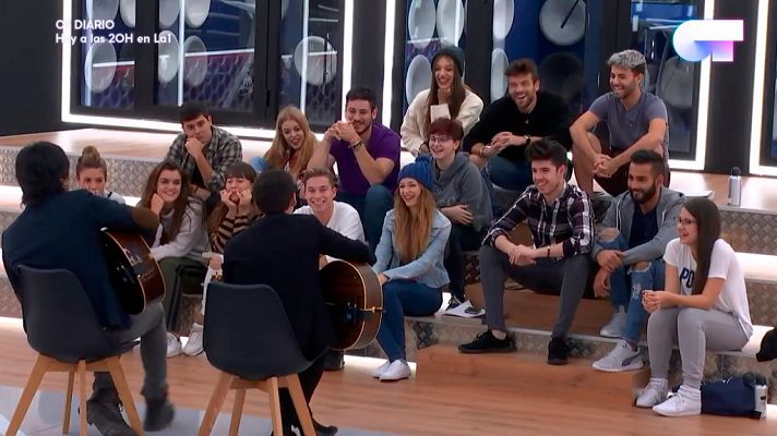 OT 2017 - Maldita Nerea visita a los concursantes en la Academia