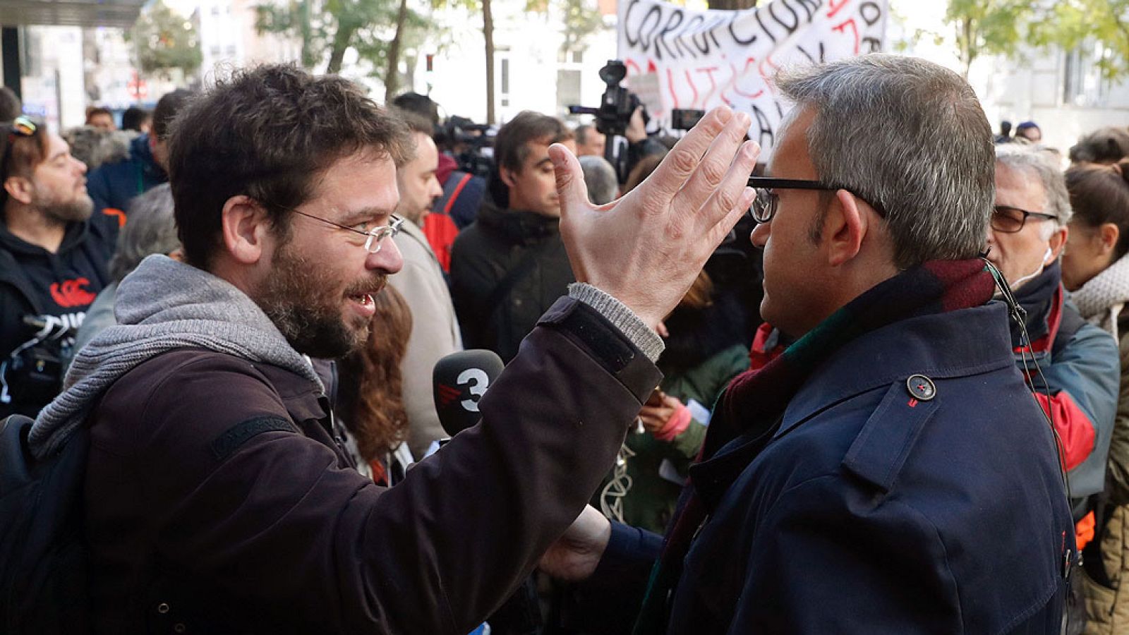 Fachín asegura que no va a fichar por otro partido - Informativo 24h | Ver