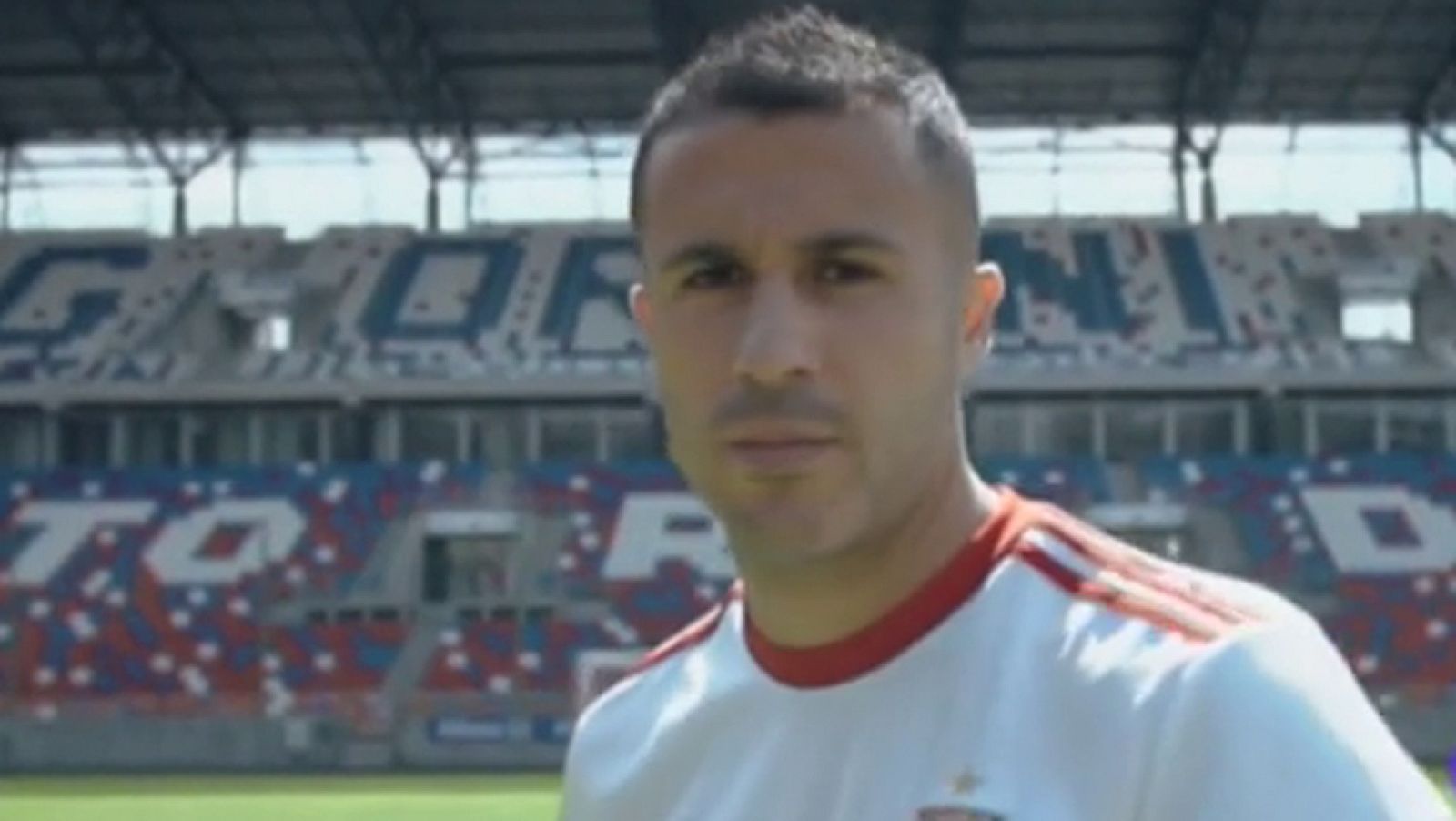 Igor Angulo, pichichi en Polonia, en la carrera por la Bota de Oro | Ver