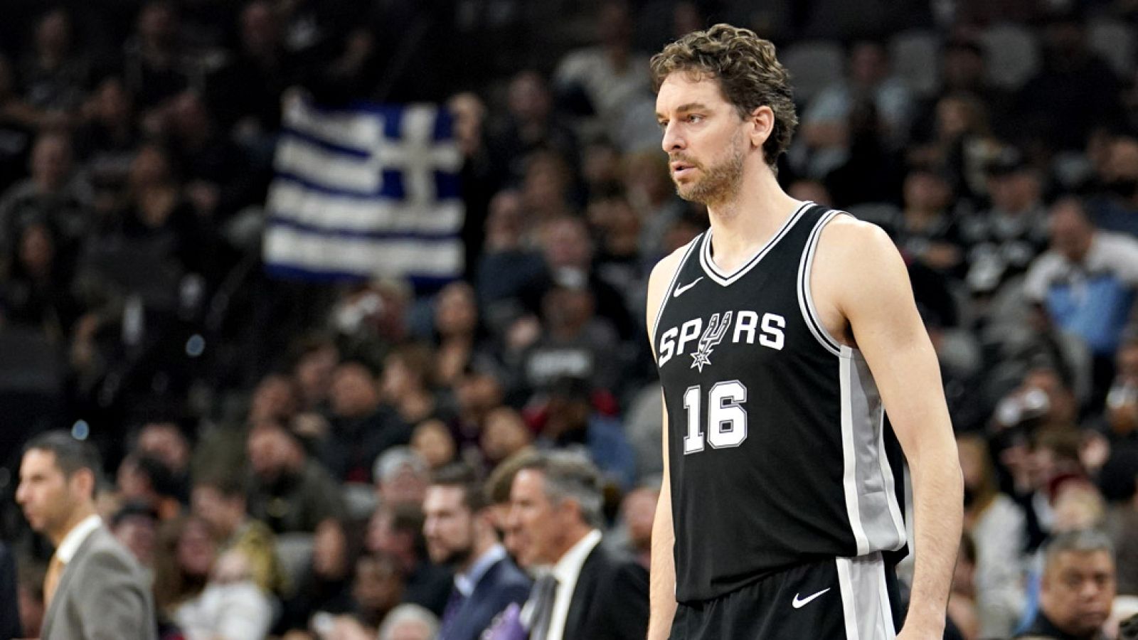 El pívot español obtuvo 21 puntos y 10 rebotes en la victoria de los Spurs ante los Bulls de Chicago por 133-94 y logró su mejor registro personal en puntos en lo que va de temporada.