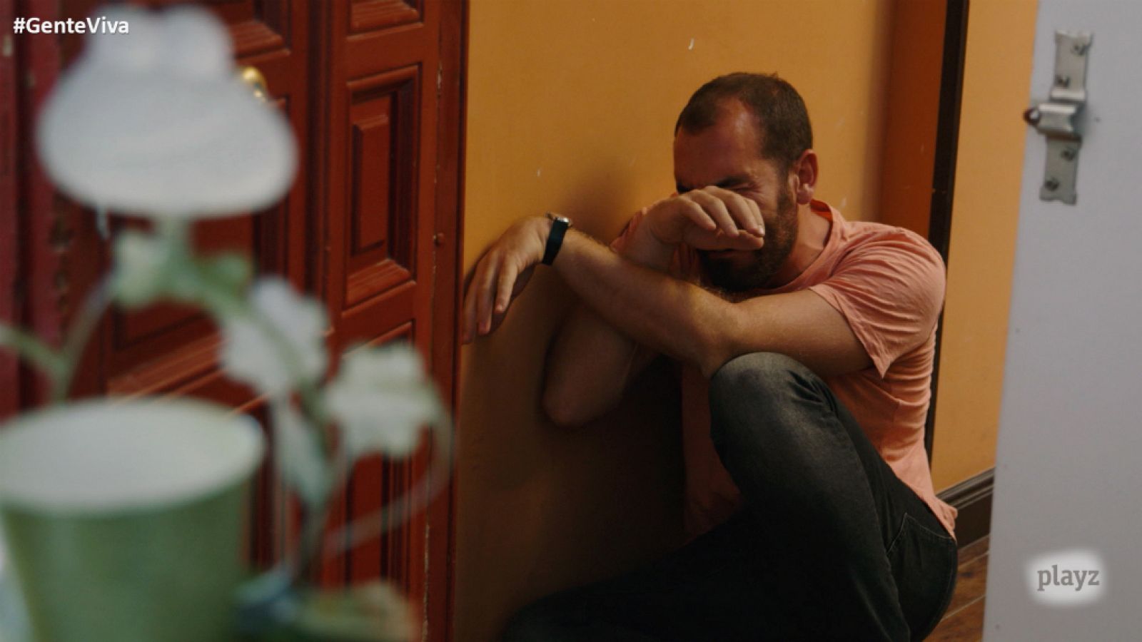 Gente Viva - Reviuses: la rana de latón, por Jorge Ponce