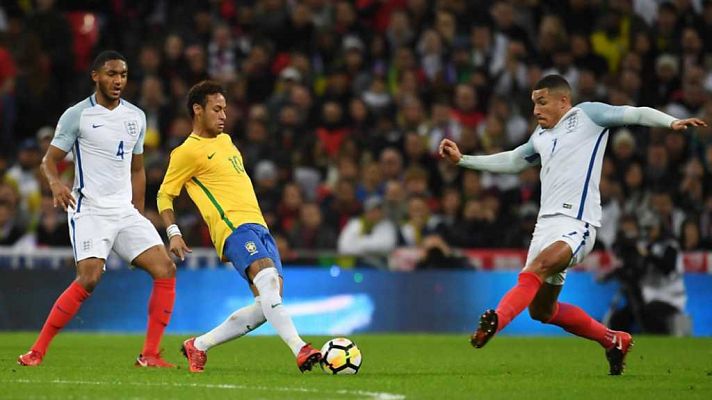 Fútbol - Amistoso Internacional:  Inglaterra - Brasil