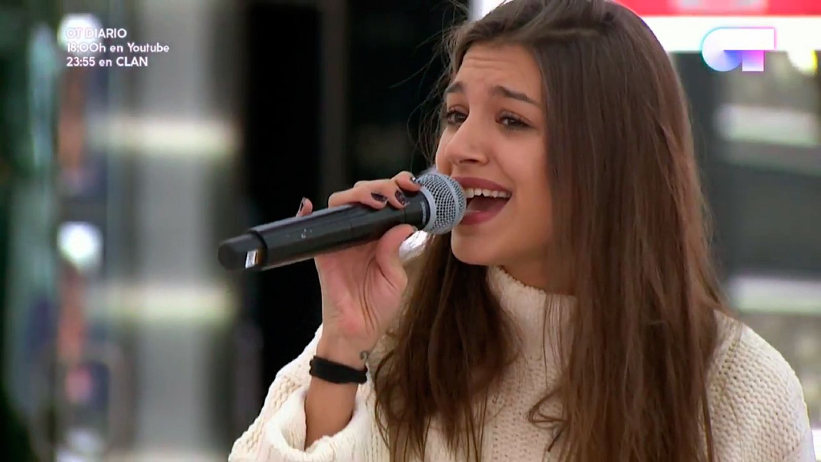 Operación Triunfo - Ana Guerra cantará con Maldita Nerea en la gala 4