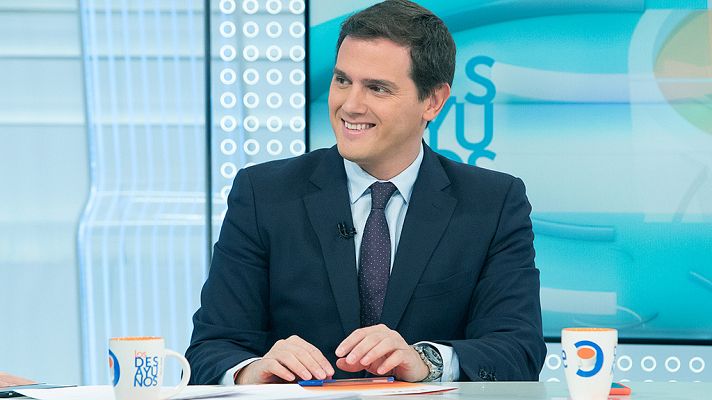 Los desayunos - Rivera pide al PSC que se comprometa a apoyar a Cs si es la lista más votada el 21D y no a ERC