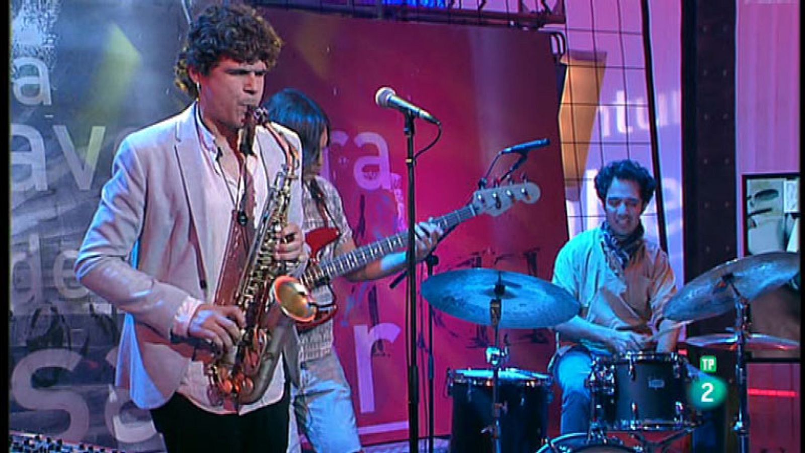 La Aventura del Saber. TVE. Música en directo: Antonio Lizana