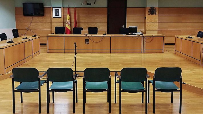 Telediario 1 - Termina la primera semana del juicio contra los cinco acusados de violación en los sanfermines