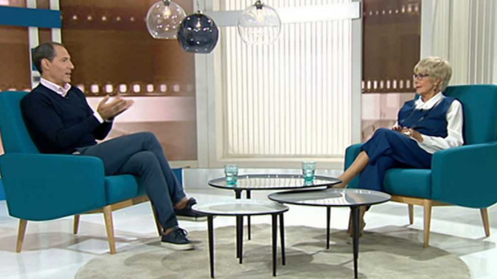 Cine de barrio - Las cosas del querer - ver ahora