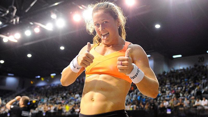 La "mujer más en forma del mundo", cuenta su experiencia en Madrid - Informativo 24h | Ver