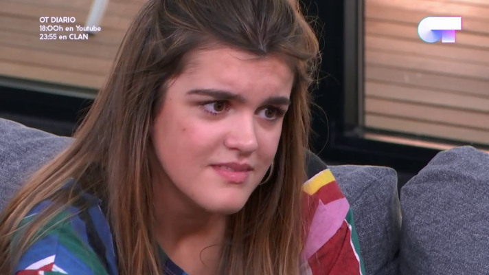 OT 2017 - Amaia se emociona al escuchar a Alfred cantando