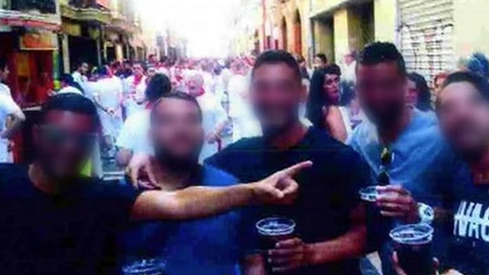 Telediario 1 - Tres de los cinco integrantes de 'la manada', acusados de violación en los sanfermines, tienen antecedentes