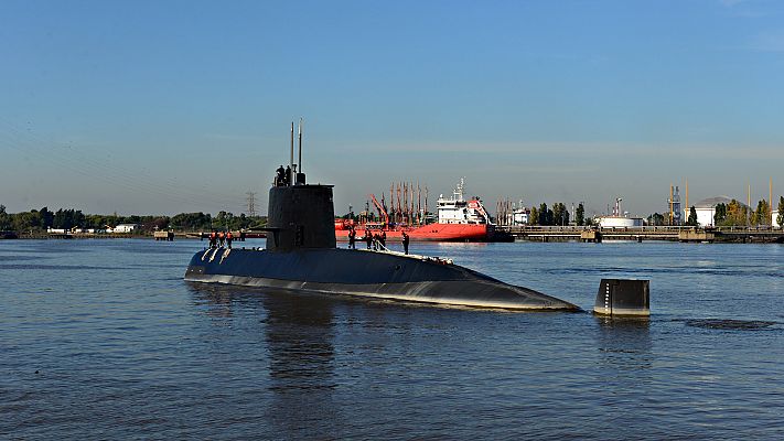 Telediario 1 - Los submarinos como el siniestrado en Argentina tienen múltiples sistemas de seguridad