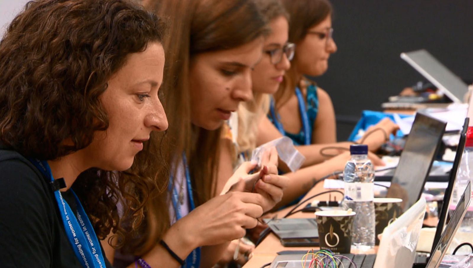 Tinc una idea - Dona, ciència i tecnologia - Avanç