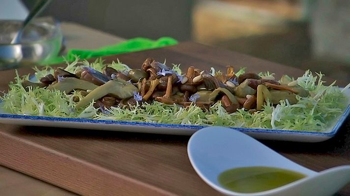 RTVE Cocina - Ensalada de setas en escabeche