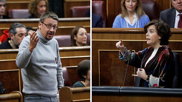 Especiales informativos - Saenz de Santamaría acusa a Domènech de hacer campaña por el independentismo y él critica que el Ejecutivo no haga "política" en Cataluña