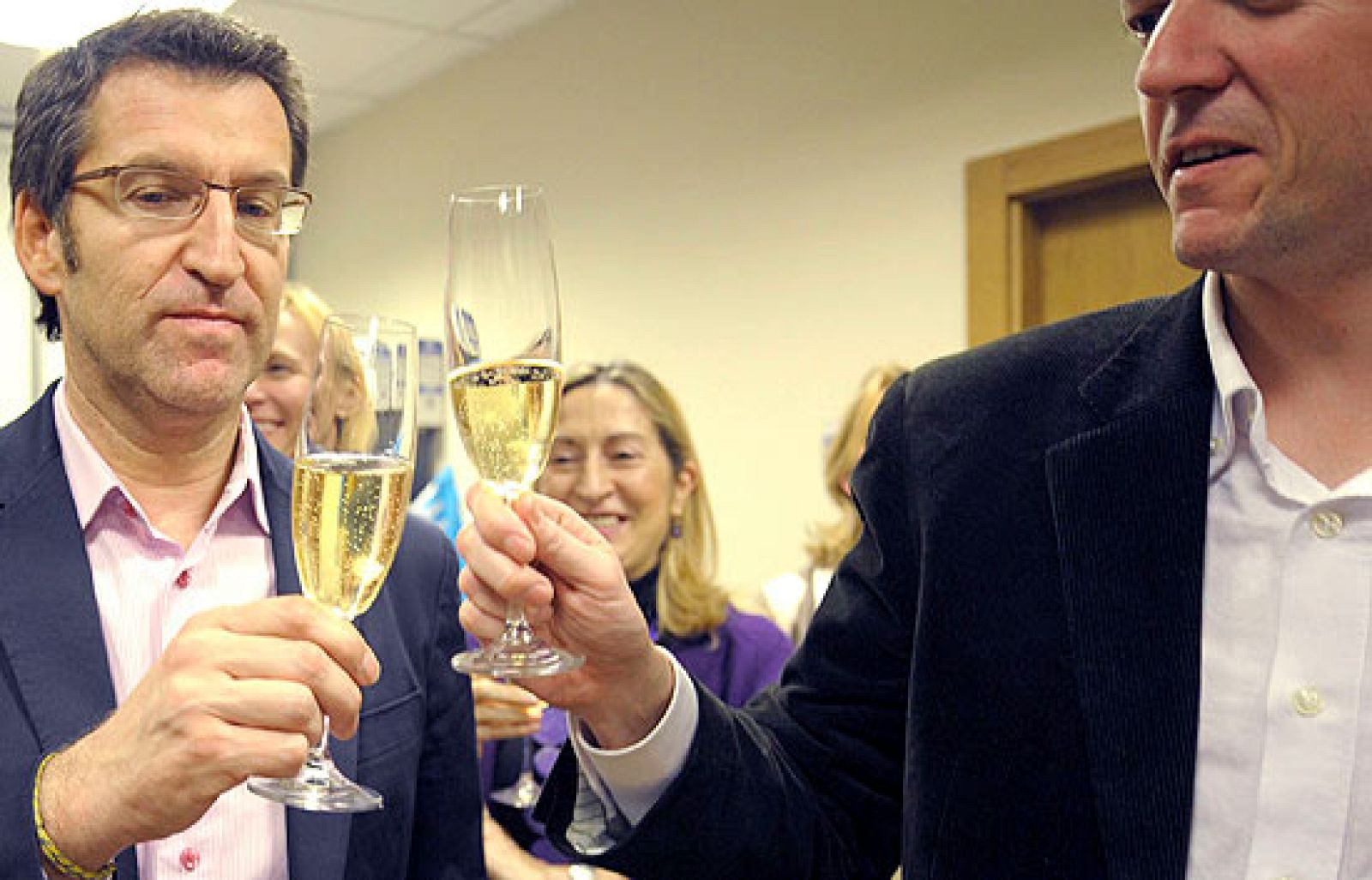 El PP recupera Galicia con mayoría absoluta | Ver