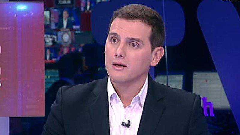 Albert Rivera: "Que un partido constitucionalista ganara en Cataluña sería justicia poética" - La noche en 24h | Ver