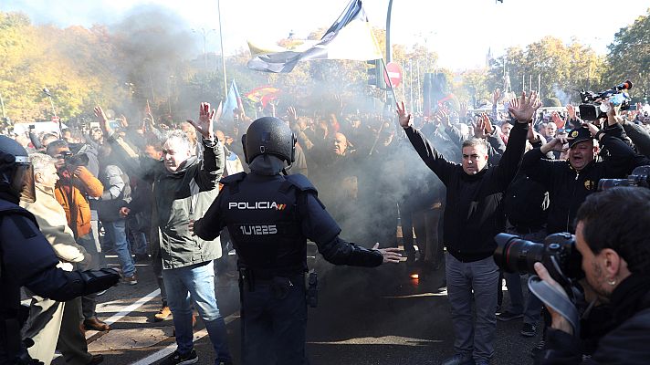 Telediario 1 - Telediario Matinal en 4' - 30/11/2017