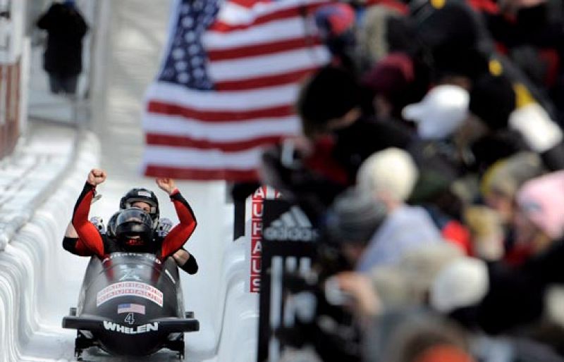 EE. UU., campeón del mundo de bobsleigh | Ver