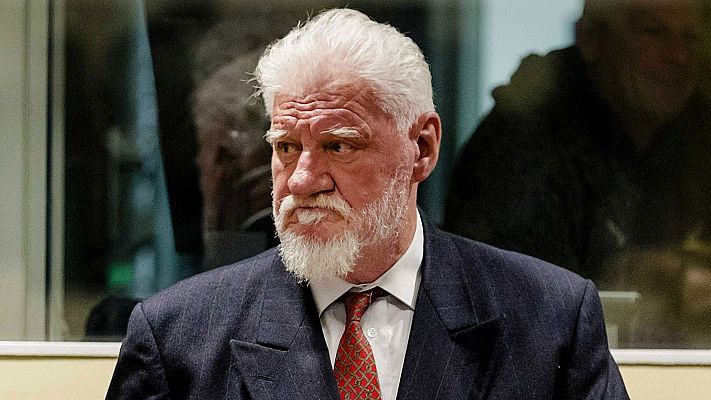 Telediario 1 - Investigan cómo el criminal de guerra bosniocroata Praljak pudo conseguir el veneno