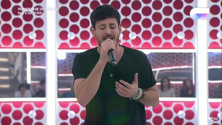 OT 2017 - Cepeda canta 'Quién' en el primer pase de micros