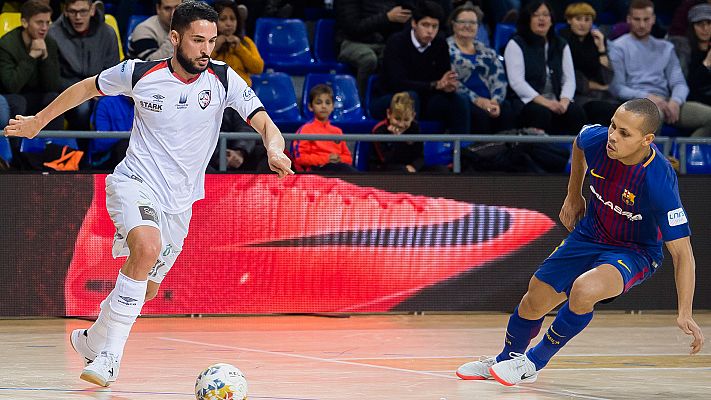  - LNFS. Jornada 13. FC Barcelona 3-1 Santiago Futsal. Resumen