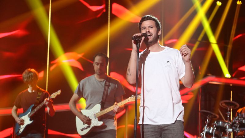 Operaci�n Triunfo - Taburete, los reyes de la m�sica pija, visitan OT