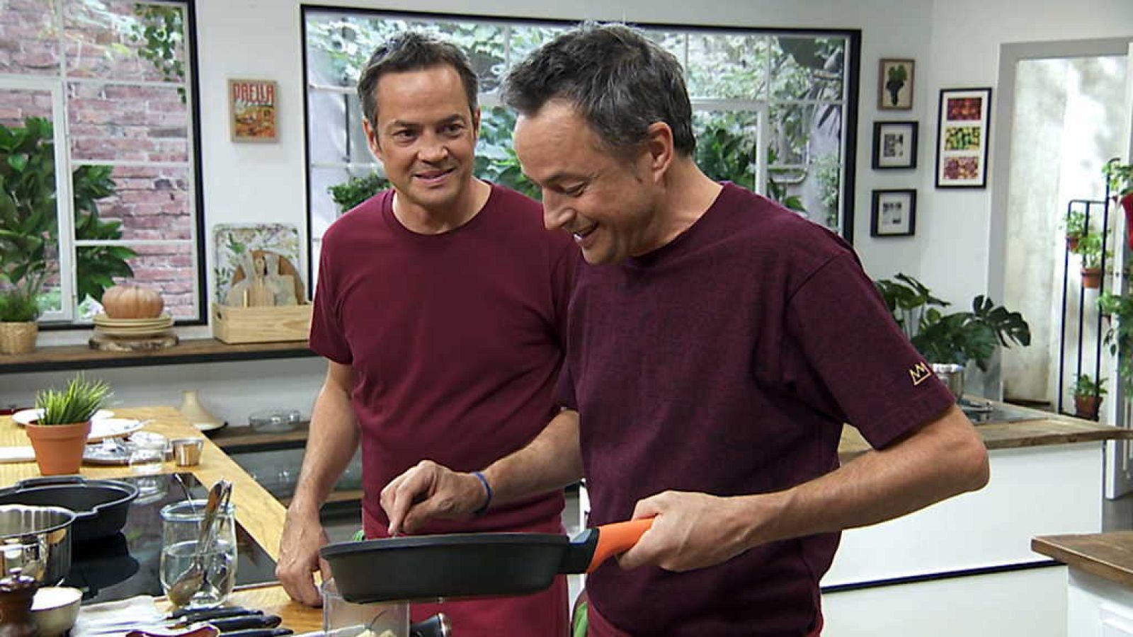 Torres en la cocina - Arroz de gambas y pato con nabos - ver ahora