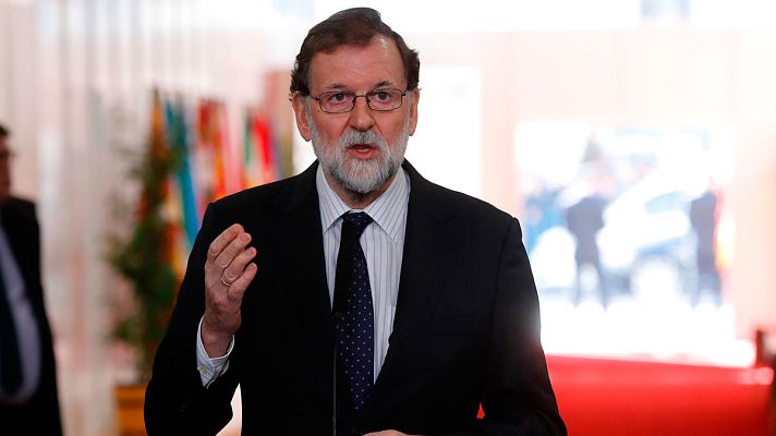  - Rajoy abierto a reforma Constitución sólo con consenso y con una "idea clara"