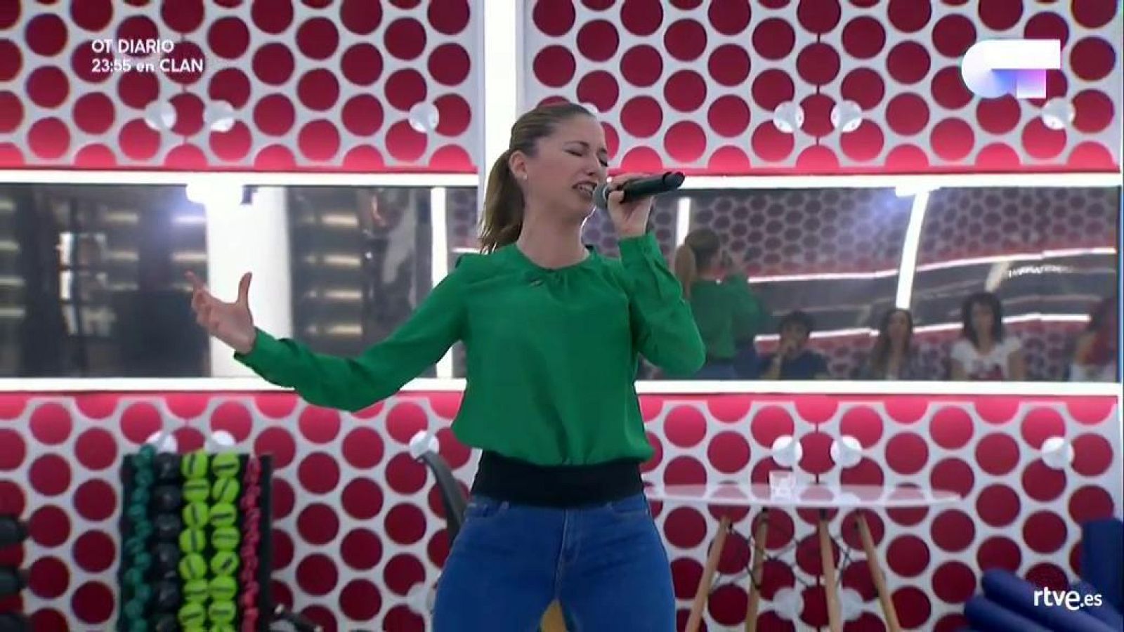 Operación Triunfo - Mireya canta 'Ni un paso atrás' en el primer pase de micros