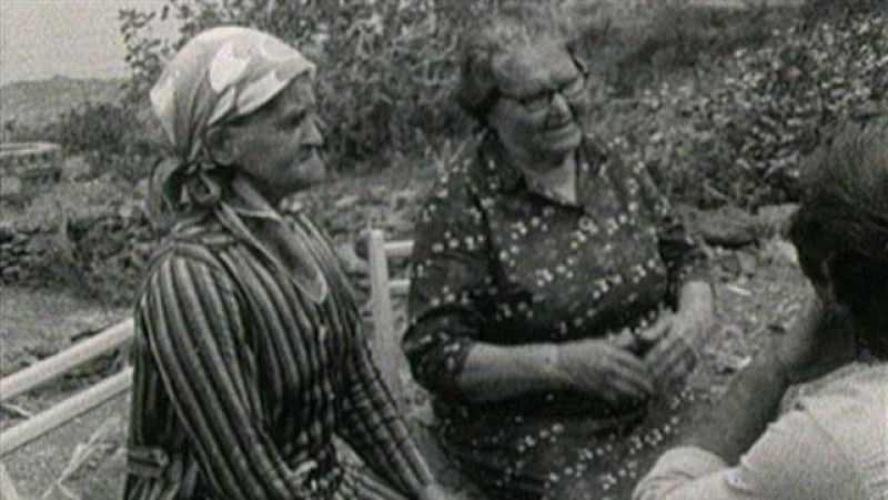 Tenderete - 10/12/2017 con emotivos momentos de la historia de Tenderete.