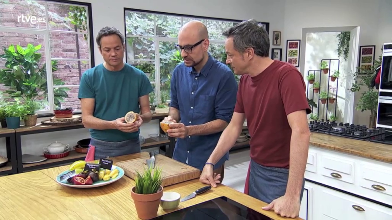 Torres en la cocina - Iker Mor�n, repasa algunas frutas ex�ticas