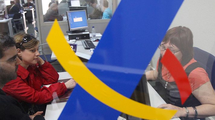 Telediario 1 - Consejos para pagar menos IRPF