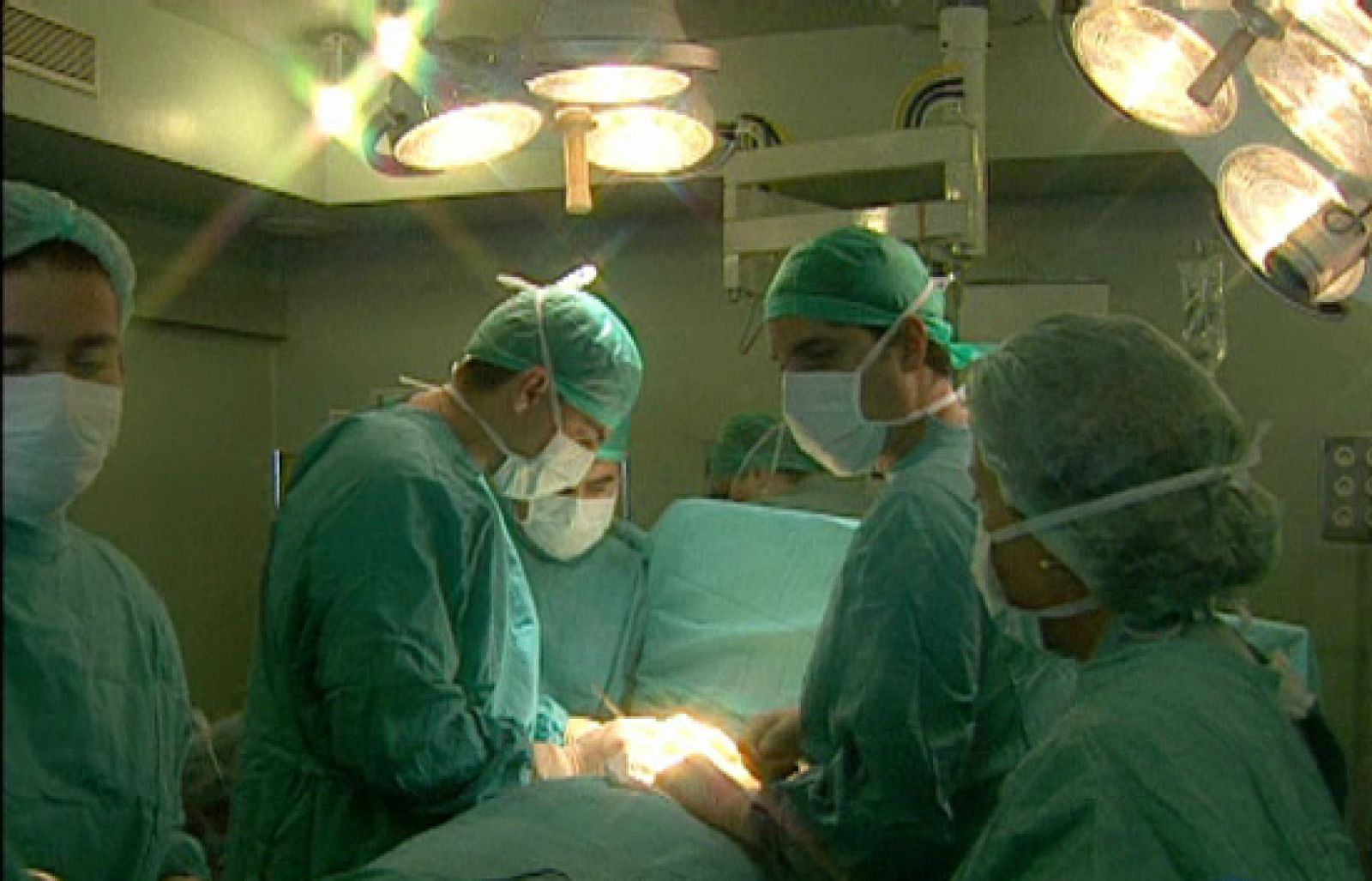 Faltan 3.200 médicos para cubrir todas las necesidades de la población - Ciencia y tecnología en Rtve.es | Ver